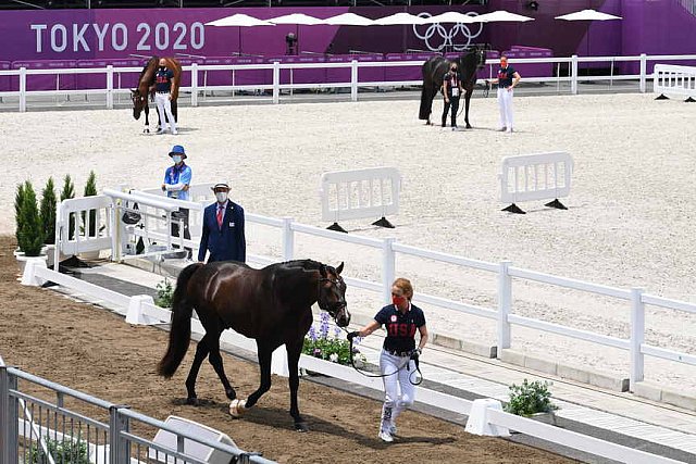 OLY-2020-DRESSAGE-JOG-7-24-21-1479-173-SABINE SCHUT-KERY-SANCEO-USA-DDEROSAPHOTO