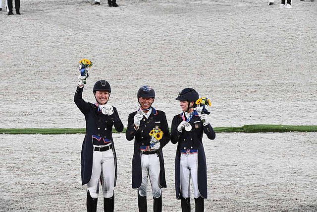 OLY-2020-DRESSAGE-GP SPECIAL AWARDS-7-27-21-6950-DDEROSAPHOTO