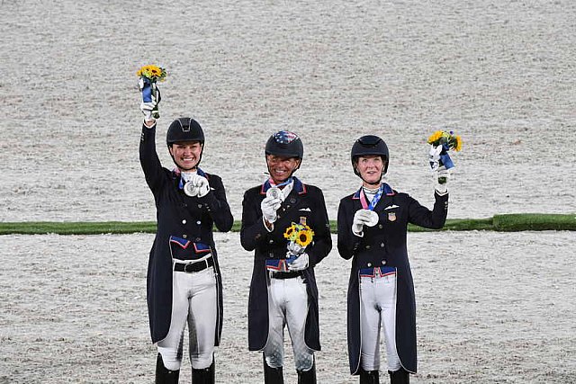 OLY-2020-DRESSAGE-GP SPECIAL AWARDS-7-27-21-6961-DDEROSAPHOTO