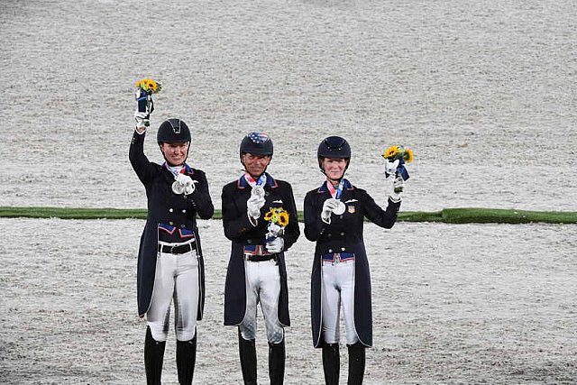 OLY-2020-DRESSAGE-GP SPECIAL AWARDS-7-27-21-7040-DDEROSAPHOTO
