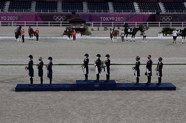 OLY-2020-DRESSAGE-GP SPECIAL AWARDS-7-27-21-4963-DDEROSAPHOTO