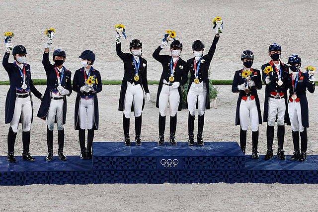 OLY-2020-DRESSAGE-GP SPECIAL AWARDS-7-27-21-4972-DDEROSAPHOTO