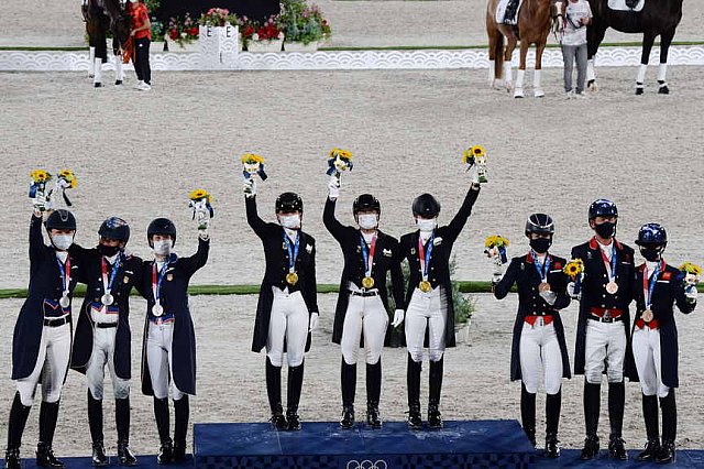 OLY-2020-DRESSAGE-GP SPECIAL AWARDS-7-27-21-4986-DDEROSAPHOTO