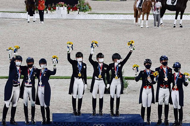 OLY-2020-DRESSAGE-GP SPECIAL AWARDS-7-27-21-4988-DDEROSAPHOTO