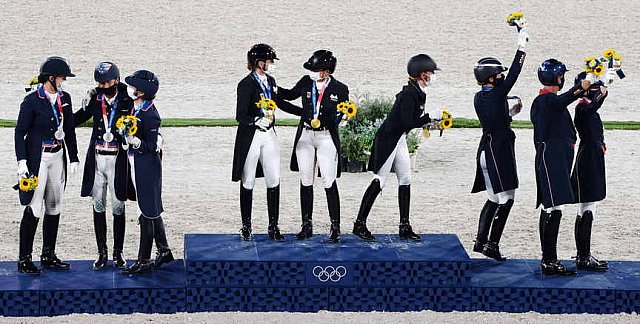 OLY-2020-DRESSAGE-GP SPECIAL AWARDS-7-27-21-4996-DDEROSAPHOTO