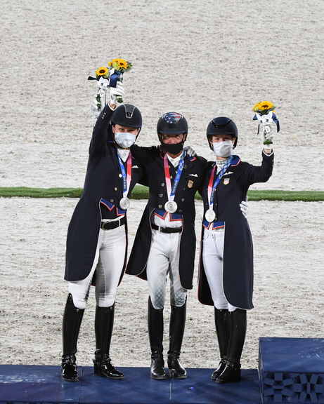 OLY-2020-DRESSAGE-GP SPECIAL AWARDS-7-27-21-7069-DDEROSAPHOTO