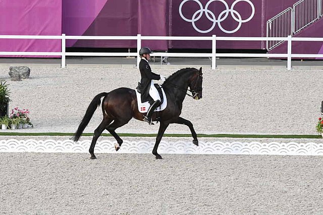 OLY-2020-DRESSAGE-GP FREESTYLE-7-28-21-7487-121-NANNA SKODBORG MERRALD-ZACK-DEN-DDEROSAPHOTO