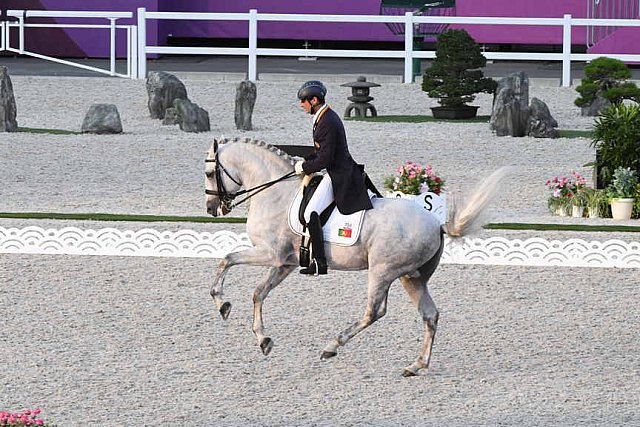 OLY-2020-DRESSAGE-GP FREESTYLE-7-28-21-7769-158-RODRIGO TORRES-FOGOSO-POR-DDEROSAPHOTO