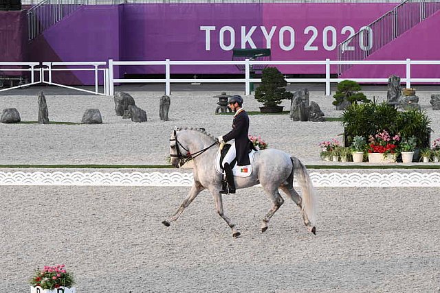 OLY-2020-DRESSAGE-GP FREESTYLE-7-28-21-7781-158-RODRIGO TORRES-FOGOSO-POR-DDEROSAPHOTO