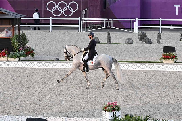 OLY-2020-DRESSAGE-GP FREESTYLE-7-28-21-7782-158-RODRIGO TORRES-FOGOSO-POR-DDEROSAPHOTO