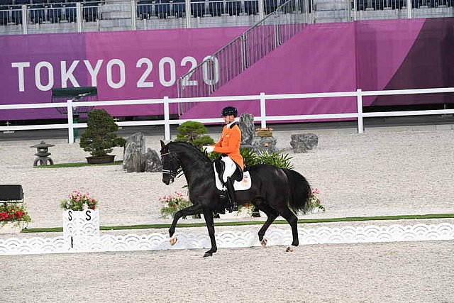 OLY-2020-DRESSAGE-GP FREESTYLE-7-28-21-8176-152-HANS PETER MINDERHOUD-DREAM BOY-NED-DDEROSAPHOTO