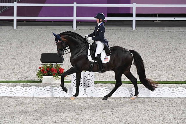 OLY-2020-DRESSAGE-GP FREESTYLE-7-28-21-DSC 8299-173-SABINE SCHUT-KERY-SANCEO-USA-DDEROSAPHOTO