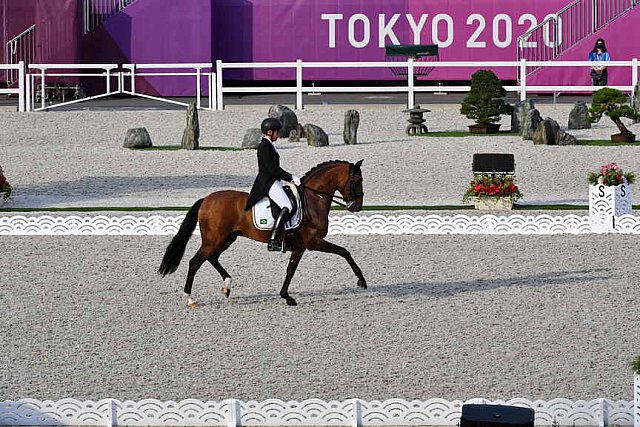 OLY-2020-DRESSAGE-GP DAY1-7-24-21-1572-112-JOAO VICTOR MARCARI OLIVA-ESCORAL-BRA-DDEROSAPHOTO