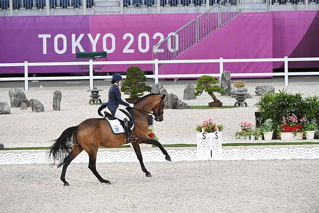 OLY-2020-DRESSAGE-GP DAY1-7-24-21-2926-170-INNA LOGUTENKOVA-FLERARO-UKR-DDEROSAPHOTO