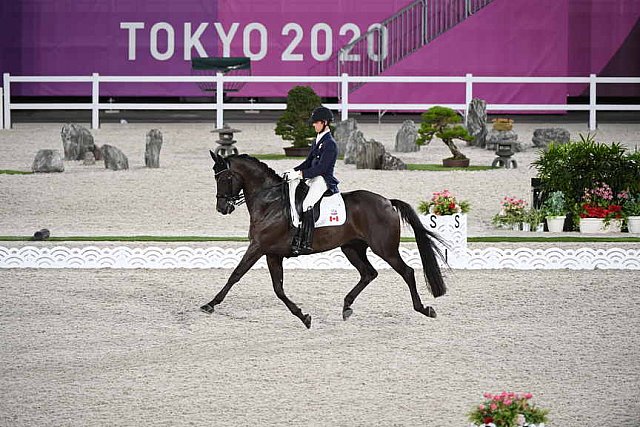 OLY-2020-DRESSAGE-GP DAY1-7-24-21-5074-116-CHRIS VON-MARTELS-ECLIPS-CAN-DDEROSAPHOTO