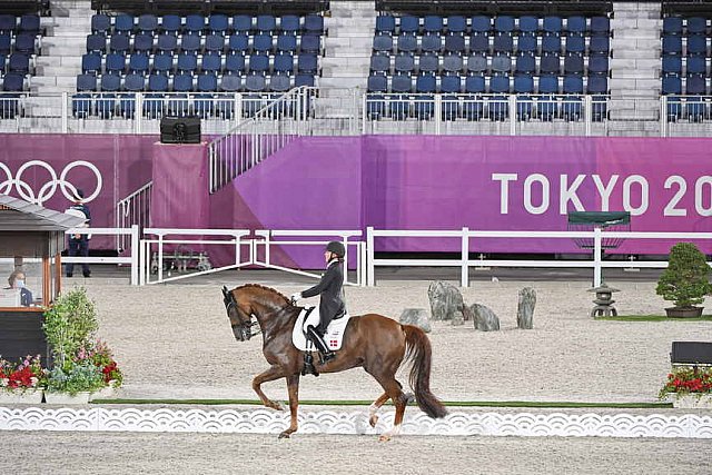 OLY-2020-DRESSAGE-GP DAY1-7-24-21-5519-118-CATHRINE DUFOUR-BOHEMIAN-DEN-DDEROSAPHOTO