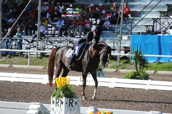 PanAmGames-MX-10-16-11-6161-IvonneLososDeMuniz-DondoloMarismas-DOM-DDeRosaPhoto.JPG