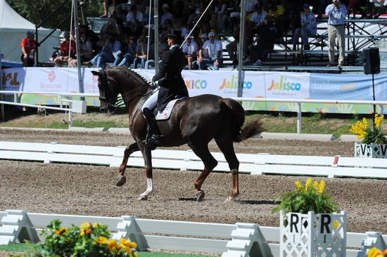 PanAmGames-MX-10-17-11-8313-IvonneLososDeMuniz-DondoloMarismas-DOM-DDeRosaPhoto.JPG