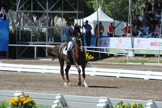 PanAmGames-MX-10-17-11-8344-IvonneLososDeMuniz-DondoloMarismas-DOM-DDeRosaPhoto.JPG