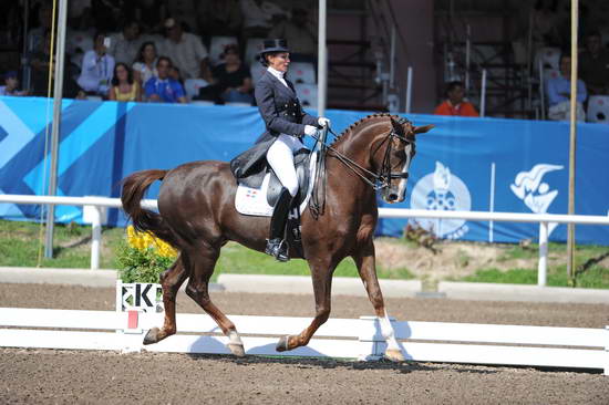 PanAmGames1-MX-10-19-11-DSC_9704-DRE-IND-IvonneLososDeMuniz-DondoloMarismas-DOM-DDeRosaPhoto.JPG