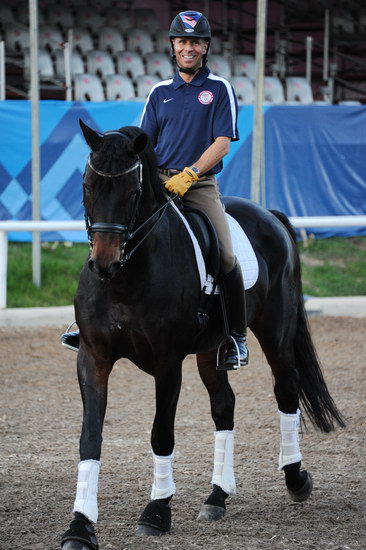 PanAmGames-MX-10-15-11-5201-SteffenPeters-WeltonsMagic-DDeRosaPhoto.JPG