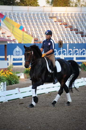 PanAmGames-MX-10-15-11-5226-SteffenPeters-WeltonsMagic-DDeRosaPhoto.JPG