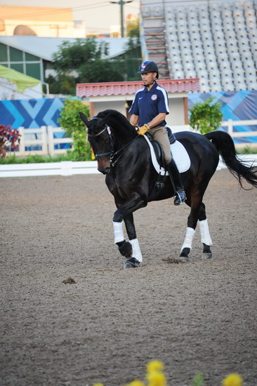 PanAmGames-MX-10-15-11-5229-SteffenPeters-WeltonsMagic-DDeRosaPhoto.JPG