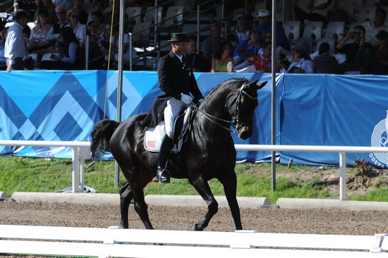 PanAmGames-MX-10-16-11-5840-SteffenPeters-WeltonsMagic-DDeRosaPhoto.JPG