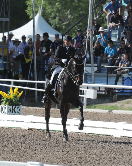 PanAmGames-MX-10-16-11-6015-SteffenPeters-WeltonsMagic-DDeRosaPhoto.JPG