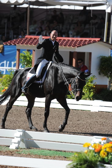 PanAmGames-MX-10-16-11-6054-SteffenPeters-WeltonsMagic-DDeRosaPhoto.JPG