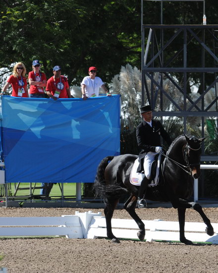 PanAmGames-MX-10-17-11-8810-SteffenPeters-WeltinosMagic-USA-DDeRosaPhoto.JPG