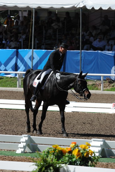 PanAmGames-MX-10-17-11-8924-SteffenPeters-WeltinosMagic-USA-DDeRosaPhoto.JPG