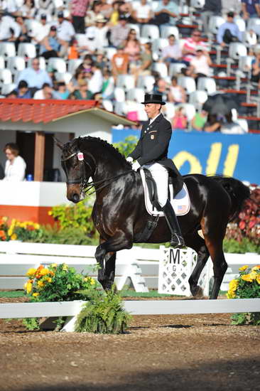 PanAmGames-MX-10-19-11-7566-DRE-IND-SteffenPeters-WeltinosMagic-USA-DDeRosaPhoto.JPG