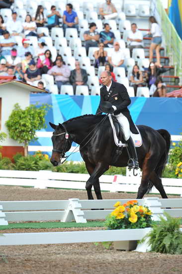 PanAmGames-MX-10-19-11-7776-DRE-IND-SteffenPeters-WeltinosMagic-USA-DDeRosaPhoto.JPG