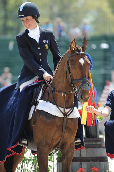 Rolex-4-26-09-761-HeadleyBritannia-LucindaFredericks-AUS-DDeRosaPhoto.jpg