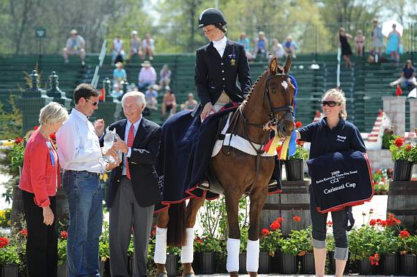 Rolex-4-26-09-779-HeadleyBritannia-LucindaFredericks-AUS-DDeRosaPhoto.jpg