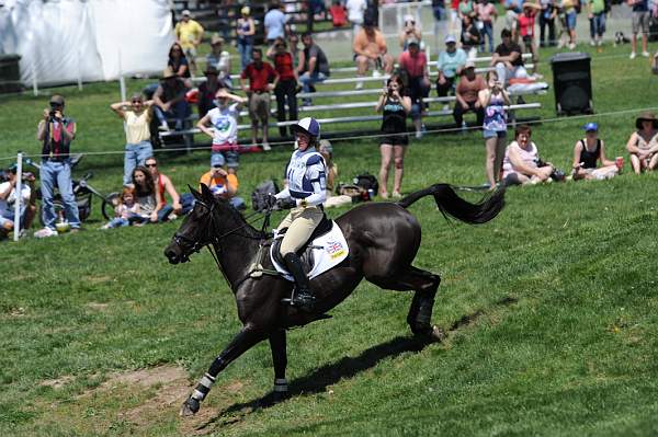 Rolex-4-26-09-842-OppositionBuzz-NicolaWilson-GBR-DeRosaPhoto.jpg