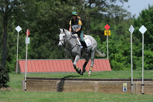 So8ths-5-5-12-XCDay-2804-DCMcBroom-Twain-DDeRosaPhoto