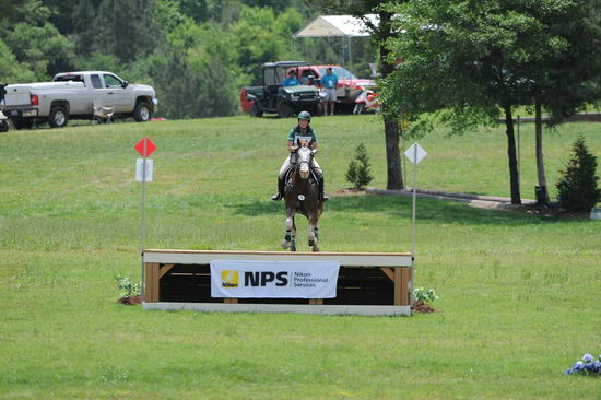 So8ths-5-5-12-XCDay-3171-BrianaTimmerman-ASplashofHenry-DDeRosaPhoto