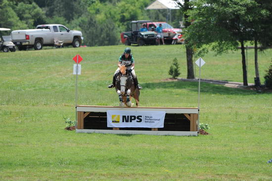 So8ths-5-5-12-XCDay-3174-BrianaTimmerman-ASplashofHenry-DDeRosaPhoto