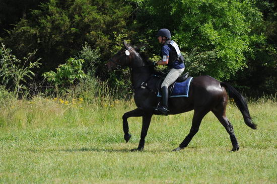 So8ths-5-5-12-XCDay-2253-LindsayStaianoWilliams-TriumphII-DDeRosaPhoto