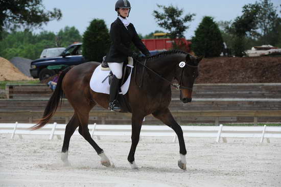 So8ths-5-4-12-Dressage-1297-SydneyParks-RunninAMuck-DDeRosaPhoto