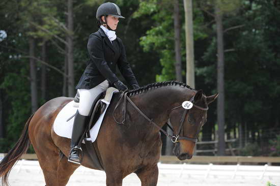 So8ths-5-4-12-Dressage-1308-SydneyParks-RunninAMuck-DDeRosaPhoto