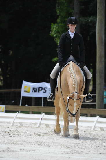 So8ths-5-4-12-Dressage-1409-JamieMiess-InTheZone-DDeRosaPhoto