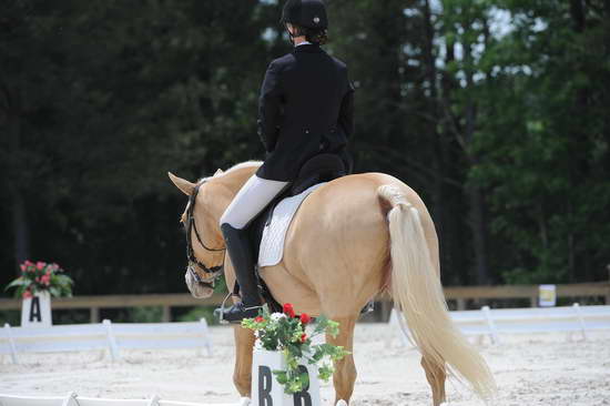 So8ths-5-4-12-Dressage-1423-JamieMiess-InTheZone-DDeRosaPhoto