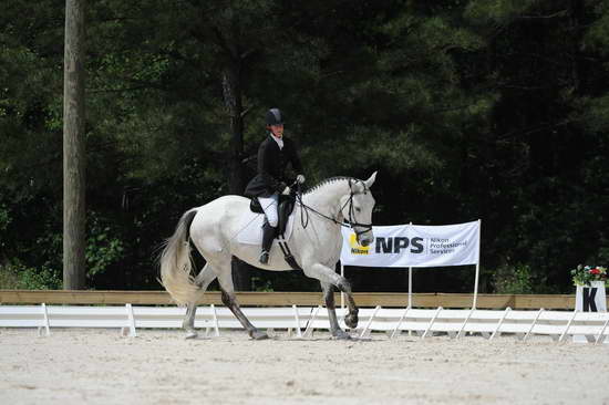 So8ths-5-4-12-Dressage-0906-ElliottBlackmon-TullyCrossPrescott-DDeRosaPhoto