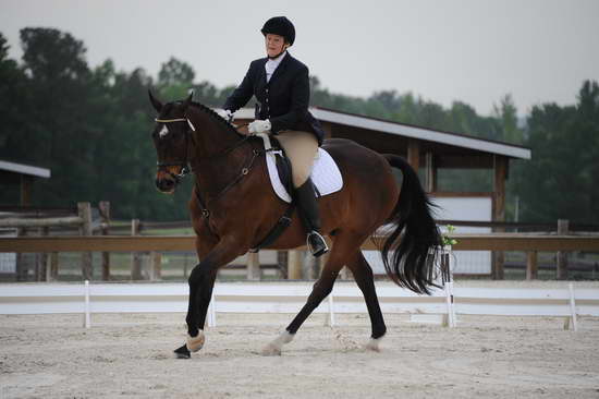 So8ths-5-4-12-Dressage-0363-CarolOgden-InRhythm-DDeRosaPhoto