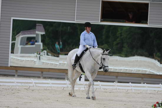 So8ths-5-4-12-Dressage-0380-MichaelLindsey-OnlyToYou-DDeRosaPhoto