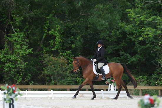 So8ths-5-4-12-Dressage-0442-LaurenTracey-Ransom-DDeRosaPhoto