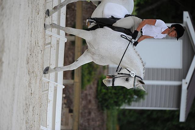 So8ths-5-4-12-Dressage-0528-CathyBlackmon-HideawaysSpecialDelivery-DDeRosaPhoto